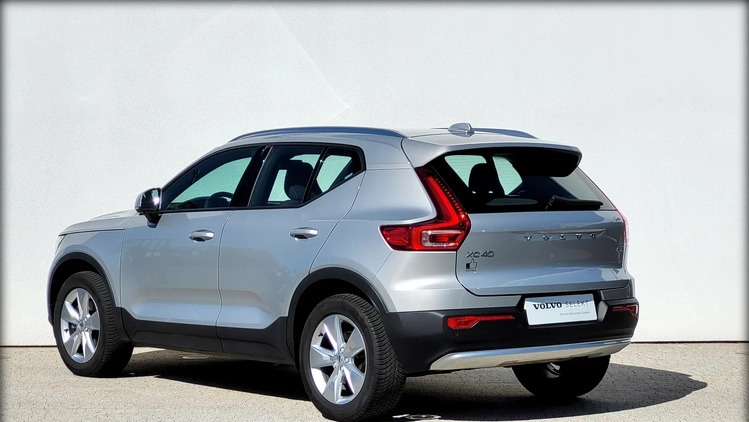 Volvo XC 40 cena 159555 przebieg: 32000, rok produkcji 2023 z Łeba małe 326